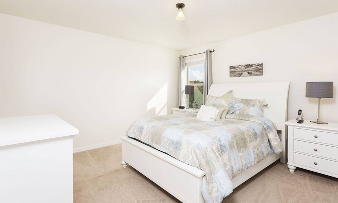 Bellavida Casa | Amazing 4Br 3Bath Townhome with POOL and BBQ just 15min to Disney 1625ft
