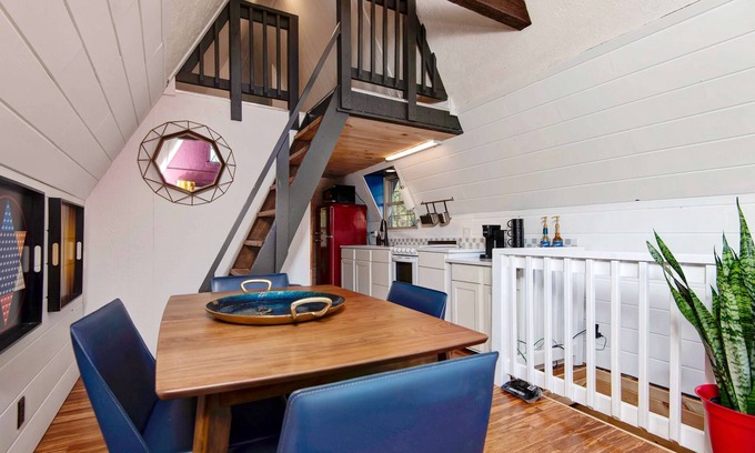 Lampe Cabina | Amazing A frame Getaway w/Infrared Sauna