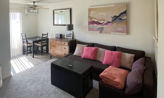 Norma Triangle Apartamento | Amazing and functional apartment in best location of Los Angeles.