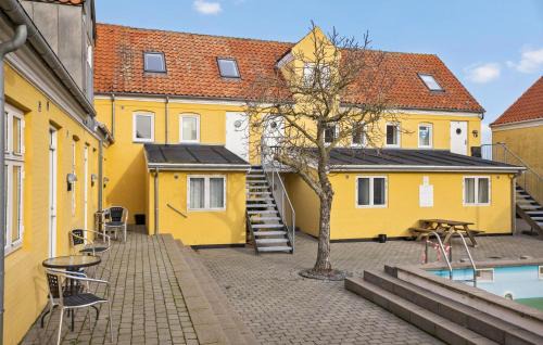 Gudhjem Apartamento | Amazing Apartment In Gudhjem With Wifi