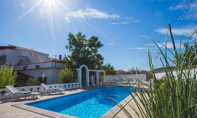 Suha Punta Apartamento | Increíble apartamento en Kampor con.