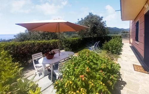 Recco Apartamento | Amazing Apartment In Recco With Kitchen