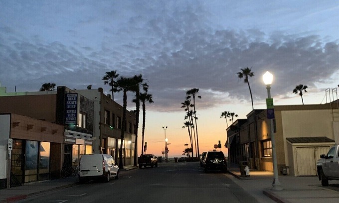 West Newport Casa | AMAZING Beach Escape - Beautiful 3 BD/2 BA-Bikes-BBQ-Umbrellas-Chairs-Balls-MORE