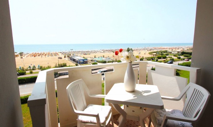 Bibione Lido dei Pini Apartamento | Increíble apartamento frente al mar - Beahost