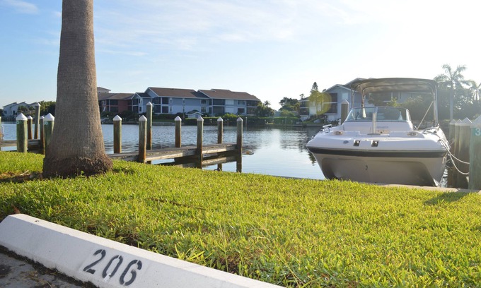 Siesta Key Condominio | Nuevo listado !! Increíble condominio frente al mar - Siesta Key, FL -
