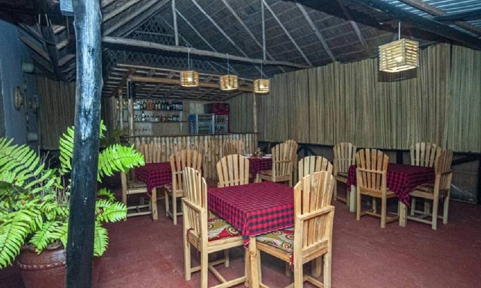 Arusha Cama Y Desayuno | Amazing Bed & Breakfast hotel just 10minutes from Arusha airport - Doble room #7
