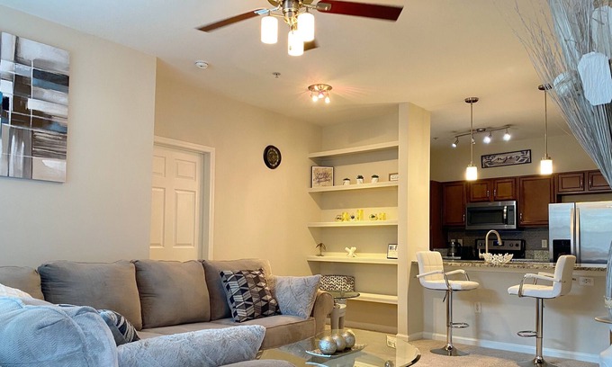 Lindbergh Apartamento | Amazing Buckhead 2bd/2ba Apartment with parking.