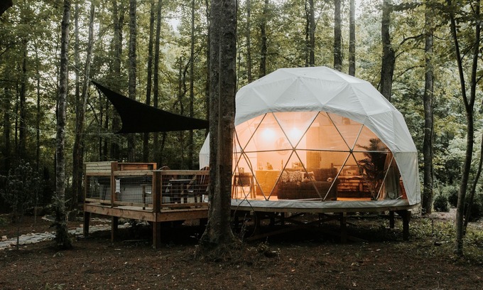 Pittman Center Alquiler De RV | Amazing Creekside Glamping Dome in Park-Like Setting with Hot Tub & A/C!