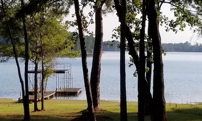 Lincolnton Casa | Increíble vista completa al agua - muelle cubierto - Clarks Hill - Campo de golf Rocky Branch