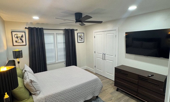 Valdosta Casa | Amazing Home Away From Home