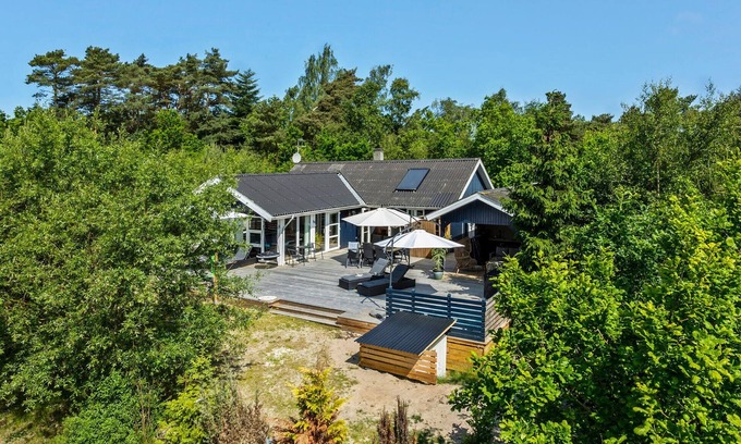 Oster Somarken Casa | Increíble casa en Aakirkeby con WiFi