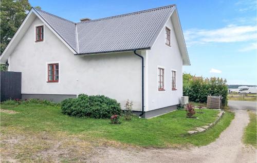 Tosteberga Casa | Amazing Home In Fjälkinge With Wifi