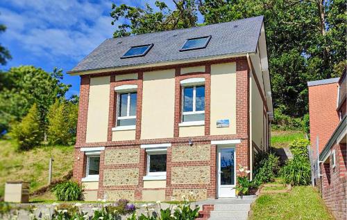 Veulettes-sur-Mer Casa | Amazing Home In Veulettes-Sur-Mer