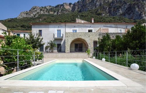 Giungano Casa | Amazing Home In Giungano With Wifi