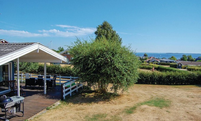 Hejlsminde Strand Casa | Bonita casa en Hejls con cocina