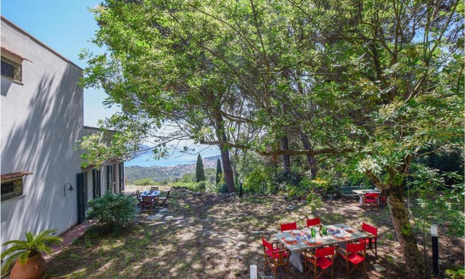San Piero in Campo Casa | Amazing Home In San Piero In Campo