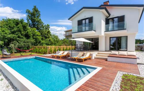 Mucici Casa | Amazing Home In Jurdani