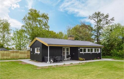 Strøby Egede Casa | Amazing Home In Køge With Kitchen