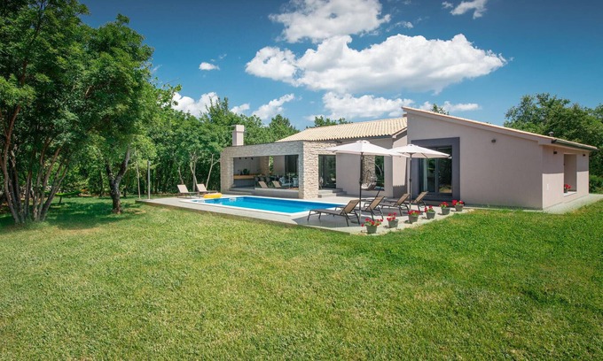 Bartici Casa | Impresionante casa en Labin con sauna
