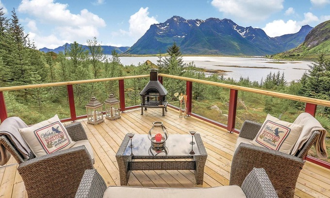 Valberg Casa | Increíble casa en Leknes con cocina