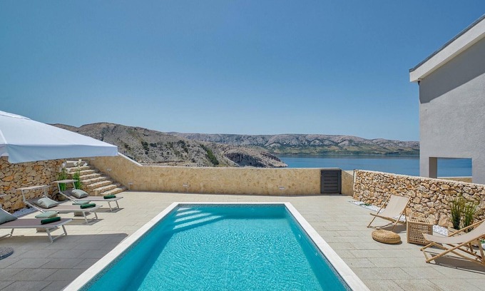 Metajna Casa | Villa Bernarda II