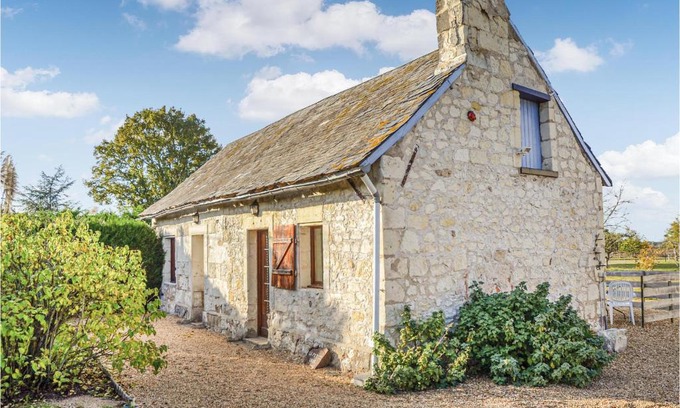 Saint-Philbert-du-Peuple Casa | Amazing home in St, Philbert du Peuple with 1 Bedrooms and WiFi