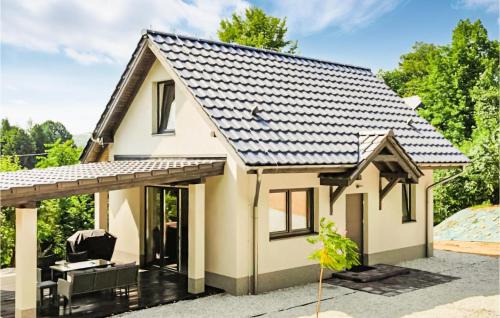 Zlotoryja Casa | Amazing Home In Staniszów With Wifi