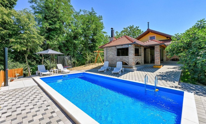 Sveti Ivan Zelina Casa | Increíble casa en Susobreg con WiFi