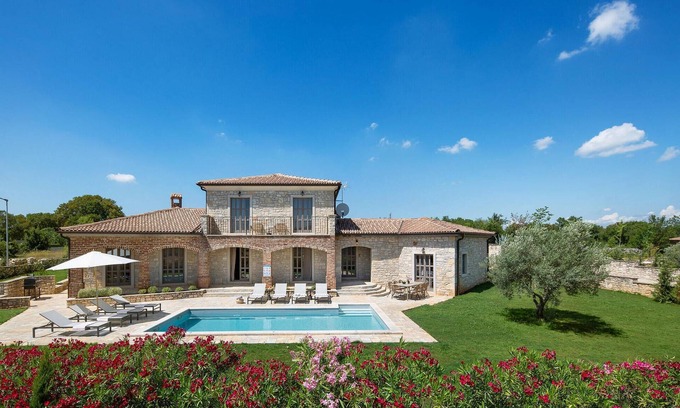 Sveti Lovrec Casa | Impresionante casa en Sv. Lovrec