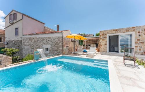 Kraj Casa | Amazing Home In Ugrinic