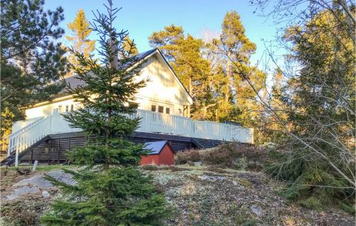 Vaddo Casa | Amazing Home In Väddö With Wifi
