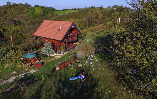 Ozalj Casa | Amazing Home In Zorkovac With Sauna