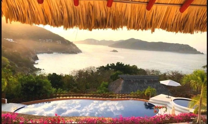 Brisas del Marqués Casa | AMAZING HOUSE IN CONDO