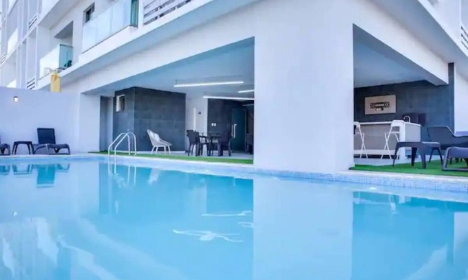 Evaristo Morales Apartamento | AMAZING INFINITY POOL 1BR LUXURY PLACE GYM TERRACE