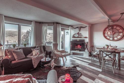 Mont-Tremblant Casa | Amazing Lakemountain View 5min To Tremblant 491