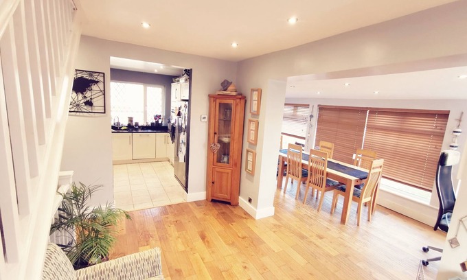 Brighton Casa | Amazing Large Family Home