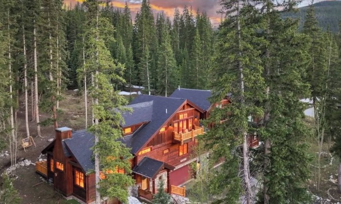 Blue River Casa | Amazing Mountain Home in Blue River-7 minutes from Breckenridge!