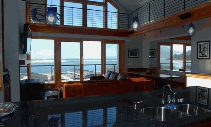 Happy Camp Hideaway Casa | INCREÍBLE VISTA AL OCÉANO LUJO Casa de playa 'The Skyscraper' Netarts