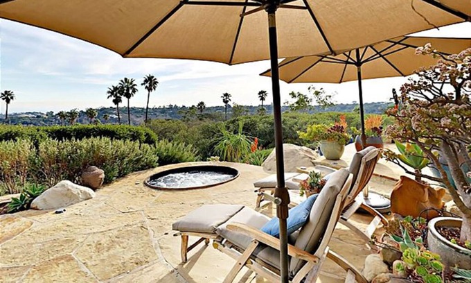 Cielito Casa | Amazing Ocean View Cottage + Hot Tub for Extended Stays