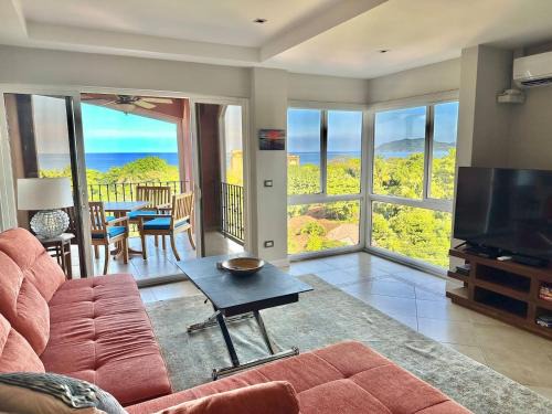 Playa Langosta Casa | Amazing Ocean Views Condo Close To The Beach