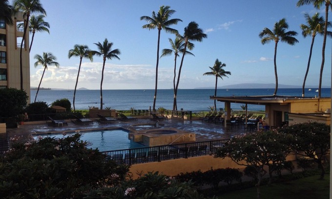 Kihei Condominio | Increíbles vistas al mar - Pasos para la playa - recientemente remodelado