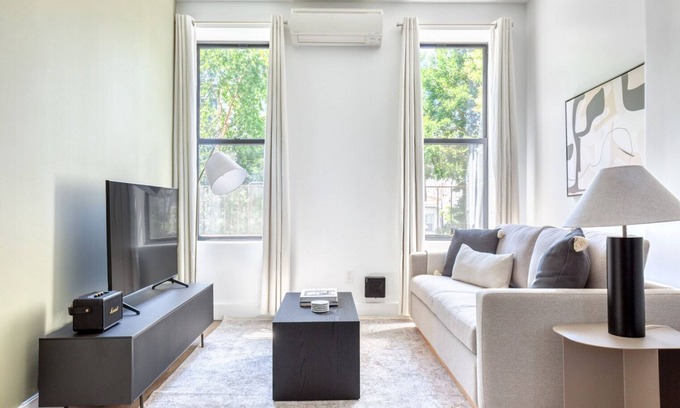 Park Slope Apartamento | Amazing Park Slope 2BR w/ W/D, nr Barclays Center, by Blueground