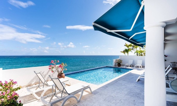 Plum Bay Villa | **AMAZING RATES FOR CERTAIN WEEKS** Luxury 4 bedroom villa at Shore Pointe