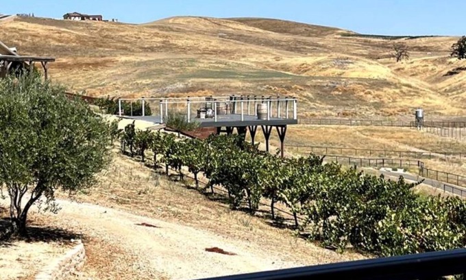 Shandon Otro | Amazing Retreat in Vineyard Estate