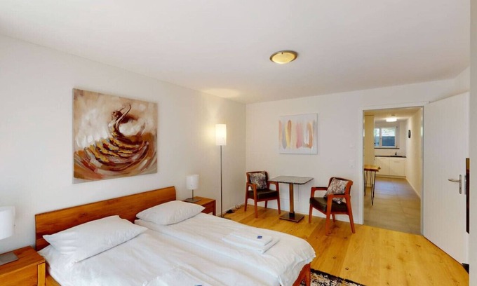 District 6 Apartamento | Amazing studio the city center, very sunny (Sun 4)