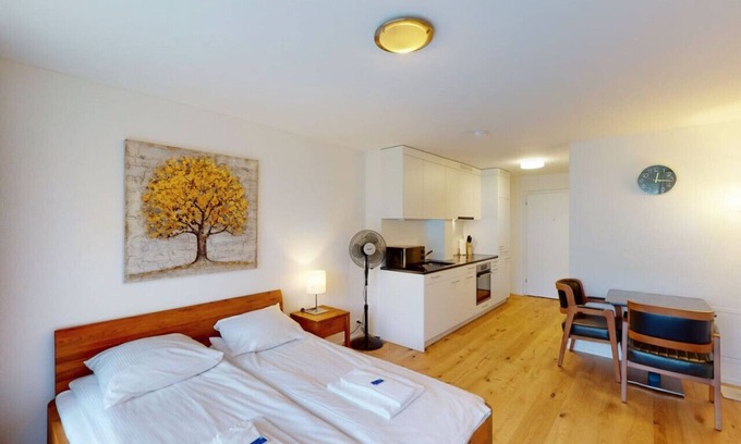 District 6 Apartamento | Amazing studio/the city center (Sun8)