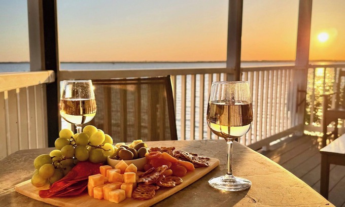 Sandbridge Cabaña | The Retreat at Sandbridge Beach - Casa rodante con encanto en The Ba