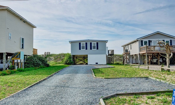 North Topsail Beach Casa | Amazing Two Bedroom Oceanfront Beach House