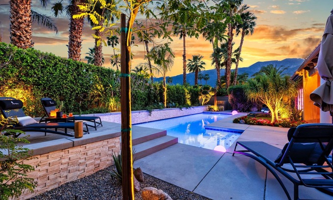 Araby Casa | Amazing- Ultra Luxe Estate, Resort like Pool, Firepit & More