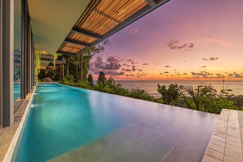 Dominical Casa | Amazing View-25m75ft Pool-sleep 16-luxury-private